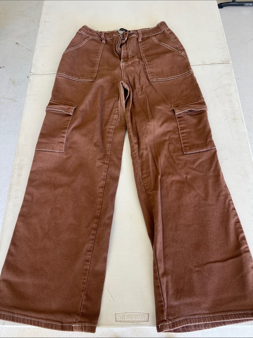 Forever 21 Cargo Pants in Brown